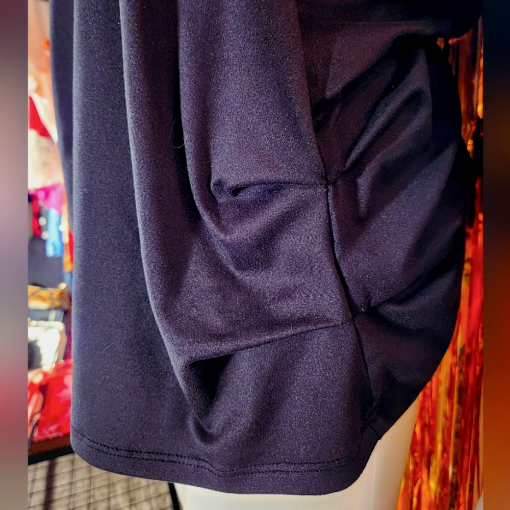 Luxology Large Black Tied Top - Picture 4 of 4